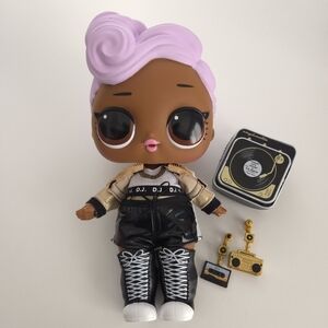 LOL Surprise! Big B.B. DJ Doll and Accessories